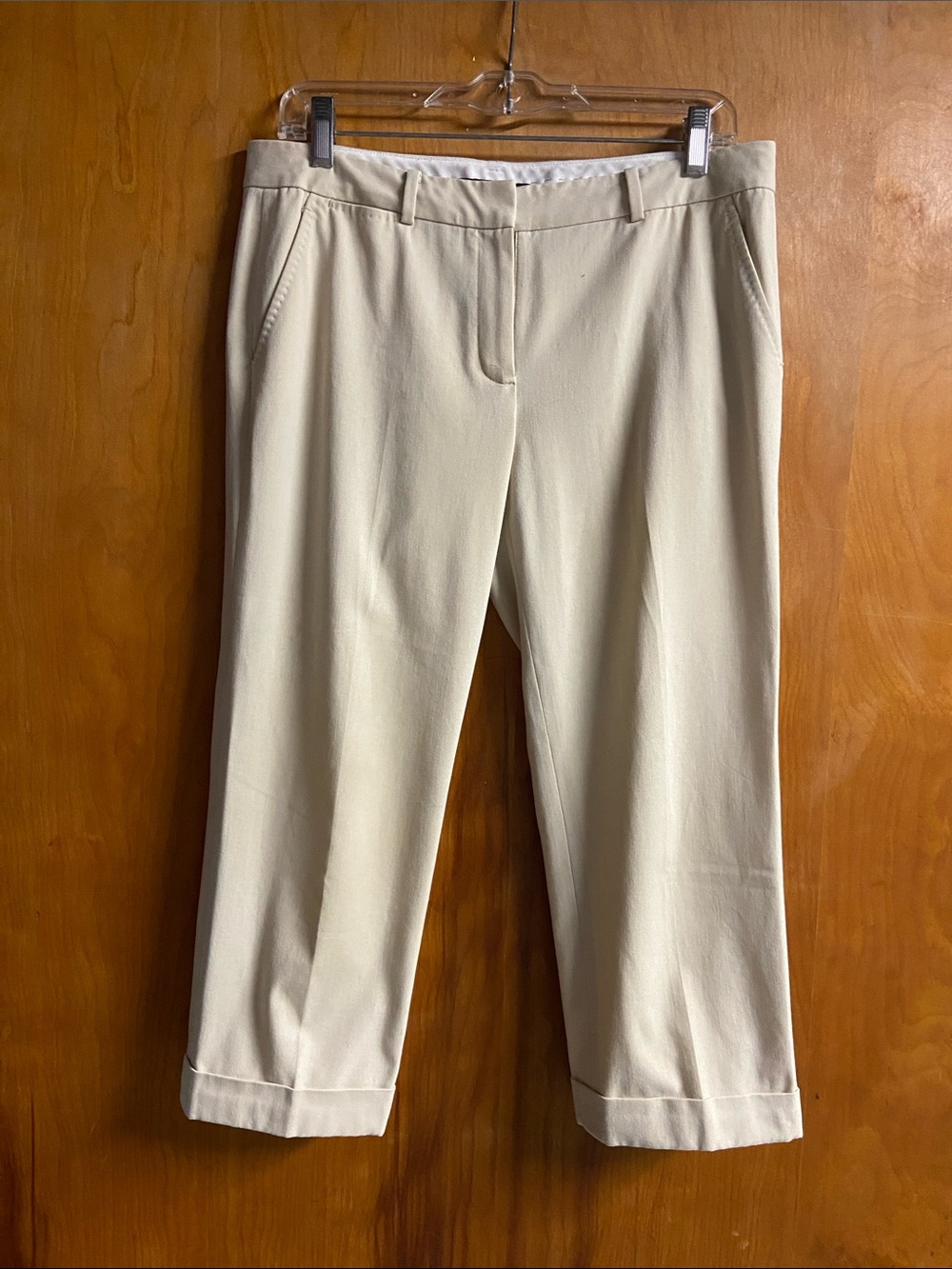 ELIE TAHARI 8 Cuffed Cropped Cream Dress Pants Flattering